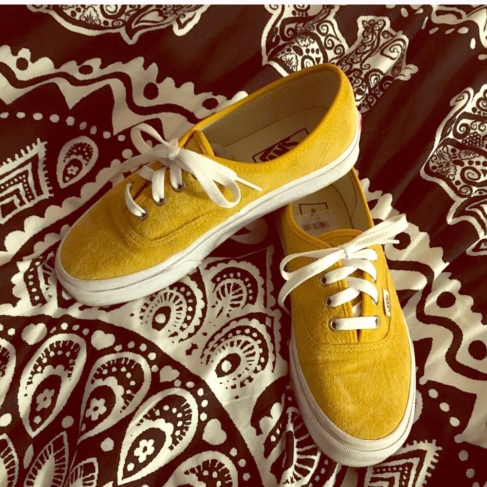 Vans authentic pig suede shoes